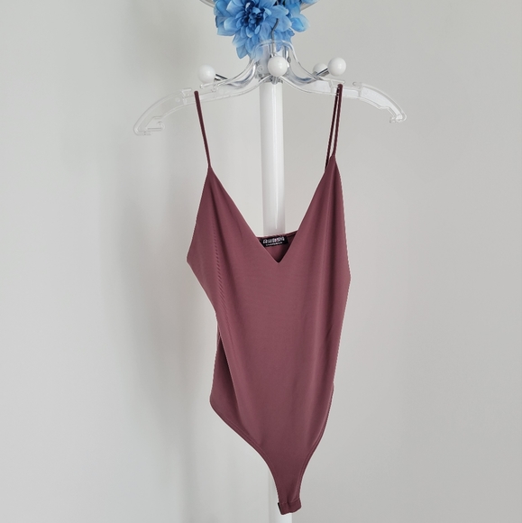 FASHION NOVA // Sleek and Slay Bodysuit - Picture 4 of 6